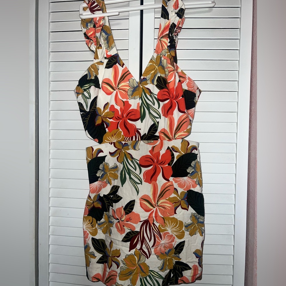 Zara Womens Romper
Size M
